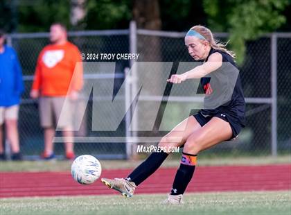 Thumbnail 3 in Mooresville vs. Marvin Ridge photogallery.