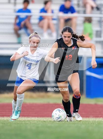 Thumbnail 2 in Mooresville vs. Marvin Ridge photogallery.