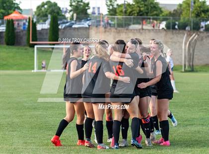 Thumbnail 3 in Mooresville vs. Marvin Ridge photogallery.