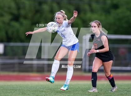 Thumbnail 2 in Mooresville vs. Marvin Ridge photogallery.