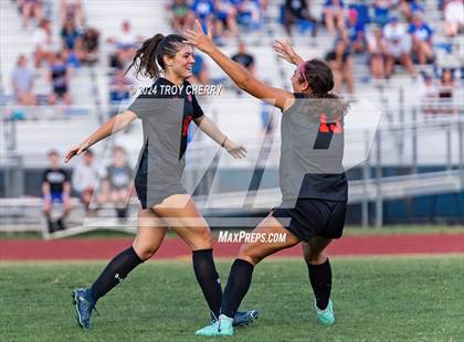 Thumbnail 2 in Mooresville vs. Marvin Ridge photogallery.