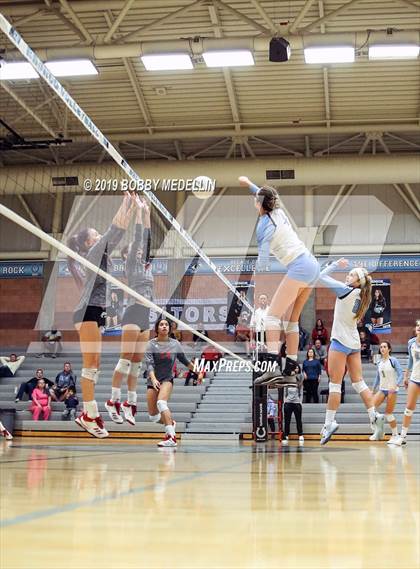 Thumbnail 3 in Clovis North vs. Centennial photogallery.