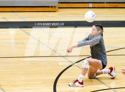 Thumbnail 1 in Clovis North vs. Centennial photogallery.