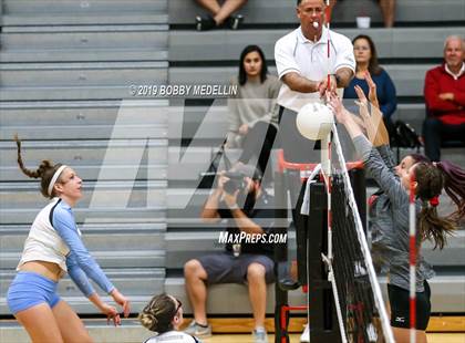 Thumbnail 3 in Clovis North vs. Centennial photogallery.
