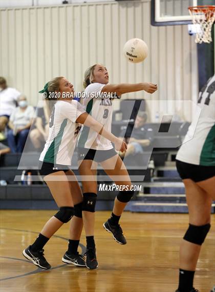Thumbnail 2 in Billingsley vs Millry (Mustang Invitational) photogallery.