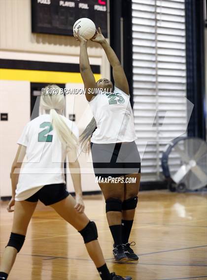 Thumbnail 2 in Billingsley vs Millry (Mustang Invitational) photogallery.