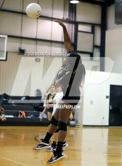 Thumbnail 3 in Billingsley vs Millry (Mustang Invitational) photogallery.