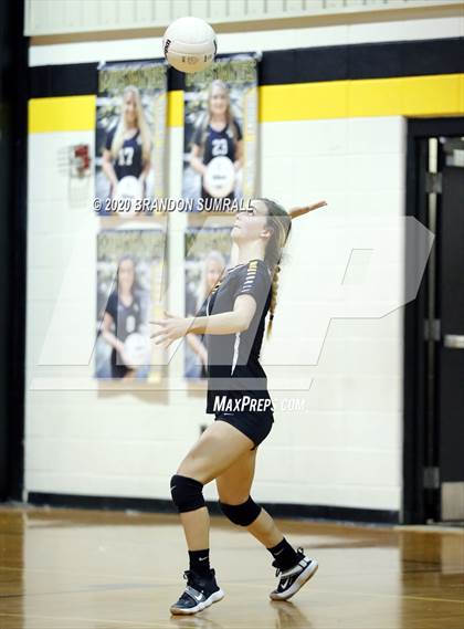 Thumbnail 1 in Billingsley vs Millry (Mustang Invitational) photogallery.