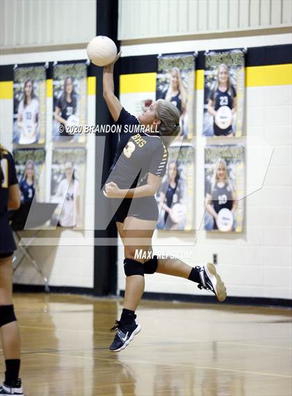 Thumbnail 1 in Billingsley vs Millry (Mustang Invitational) photogallery.