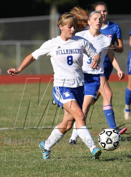 Thumbnail 3 in Coginchaug Regional @ East Hampton photogallery.