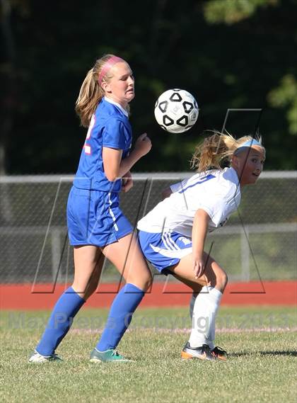 Thumbnail 2 in Coginchaug Regional @ East Hampton photogallery.