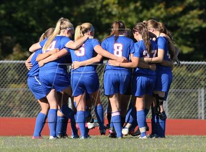Thumbnail 3 in Coginchaug Regional @ East Hampton photogallery.