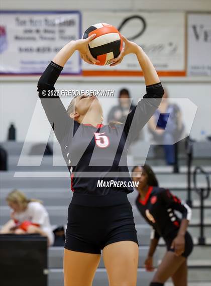 Thumbnail 1 in Alvord vs. Electra (Nocona Tournament) photogallery.