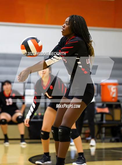 Thumbnail 3 in Alvord vs. Electra (Nocona Tournament) photogallery.
