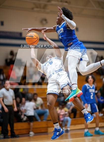 Thumbnail 2 in Triton @ Westover photogallery.