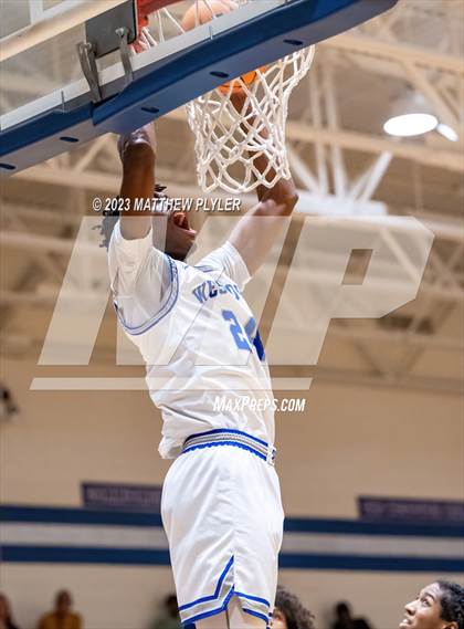 Thumbnail 3 in Triton @ Westover photogallery.