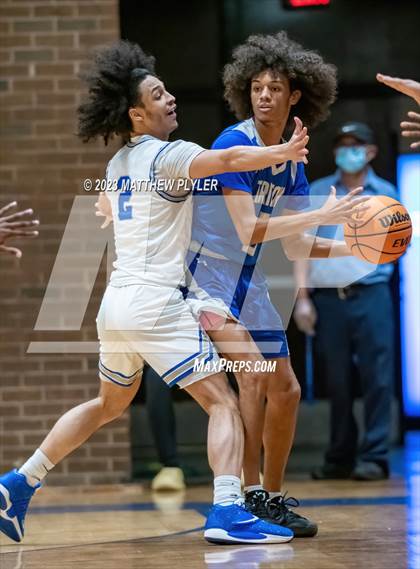 Thumbnail 2 in Triton @ Westover photogallery.