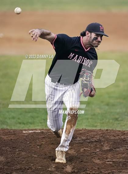 Thumbnail 2 in James Madison @ West Springfield (VHSL Class 6 State Quarterfinal) photogallery.