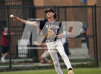 Thumbnail 3 in James Madison @ West Springfield (VHSL Class 6 State Quarterfinal) photogallery.