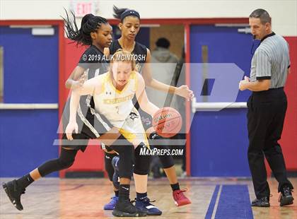 Thumbnail 1 in North Raleigh Christian Academy vs. Holly Springs (Jordan Falcons MLK Classic) photogallery.