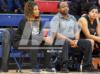 Thumbnail 3 in North Raleigh Christian Academy vs. Holly Springs (Jordan Falcons MLK Classic) photogallery.