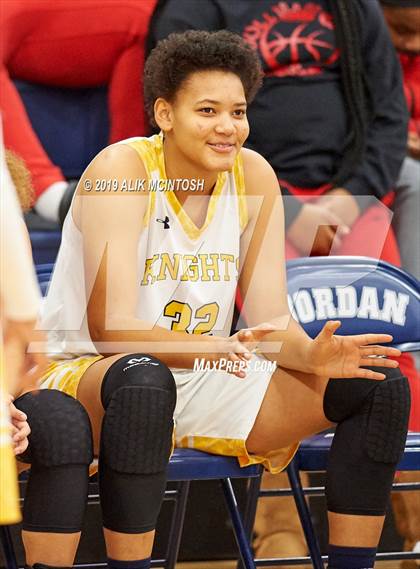 Thumbnail 2 in North Raleigh Christian Academy vs. Holly Springs (Jordan Falcons MLK Classic) photogallery.