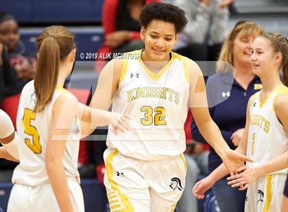 Thumbnail 3 in North Raleigh Christian Academy vs. Holly Springs (Jordan Falcons MLK Classic) photogallery.