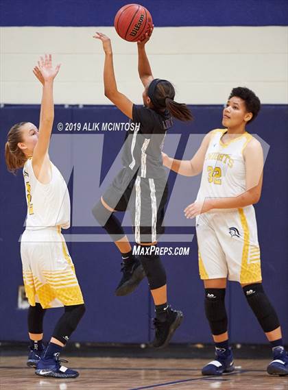 Thumbnail 3 in North Raleigh Christian Academy vs. Holly Springs (Jordan Falcons MLK Classic) photogallery.