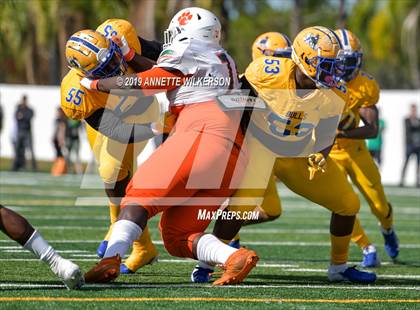 Thumbnail 1 in Jones vs. Northwestern (FHSAA 5A State Final)  photogallery.