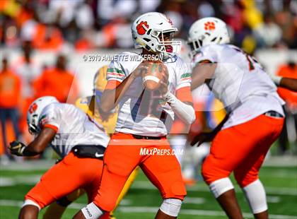 Thumbnail 1 in Jones vs. Northwestern (FHSAA 5A State Final)  photogallery.