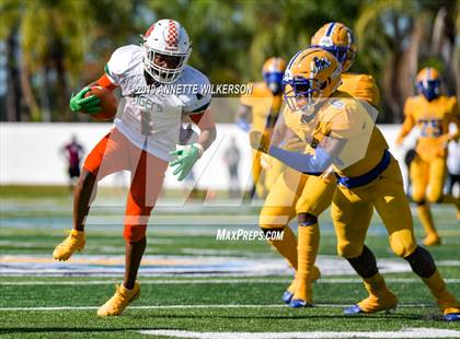 Thumbnail 2 in Jones vs. Northwestern (FHSAA 5A State Final)  photogallery.