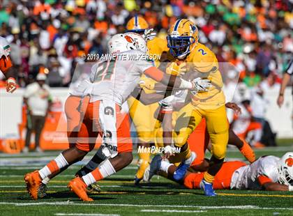 Thumbnail 1 in Jones vs. Northwestern (FHSAA 5A State Final)  photogallery.