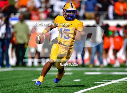 Thumbnail 3 in Jones vs. Northwestern (FHSAA 5A State Final)  photogallery.