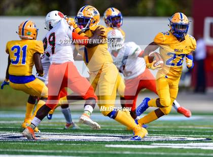 Thumbnail 3 in Jones vs. Northwestern (FHSAA 5A State Final)  photogallery.