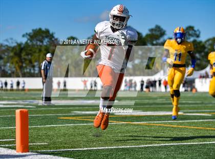 Thumbnail 3 in Jones vs. Northwestern (FHSAA 5A State Final)  photogallery.