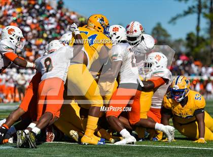 Thumbnail 2 in Jones vs. Northwestern (FHSAA 5A State Final)  photogallery.