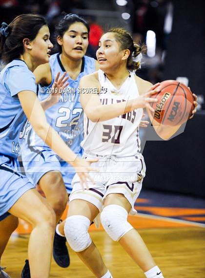 Thumbnail 1 in Window Rock vs. Winslow (AIA 3A Quaterfinal) photogallery.