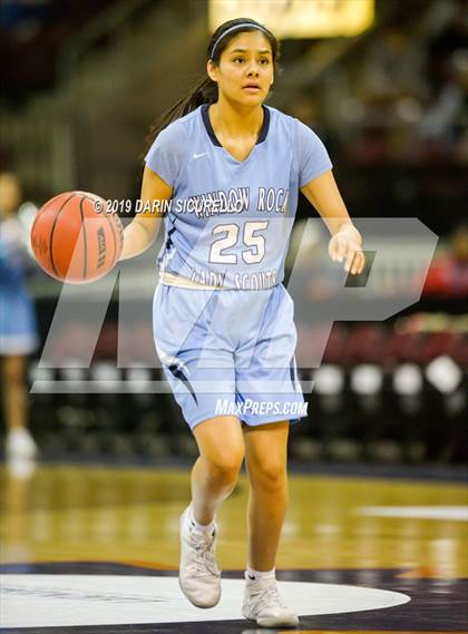 Thumbnail 3 in Window Rock vs. Winslow (AIA 3A Quaterfinal) photogallery.