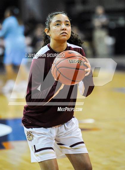 Thumbnail 1 in Window Rock vs. Winslow (AIA 3A Quaterfinal) photogallery.