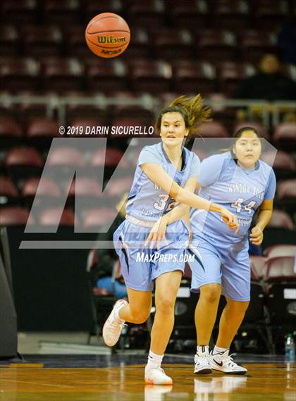 Thumbnail 3 in Window Rock vs. Winslow (AIA 3A Quaterfinal) photogallery.