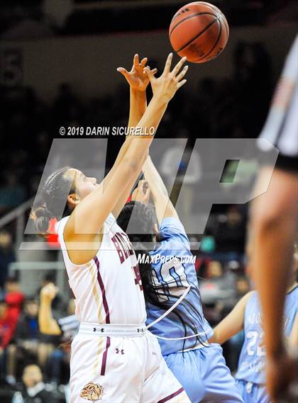 Thumbnail 1 in Window Rock vs. Winslow (AIA 3A Quaterfinal) photogallery.
