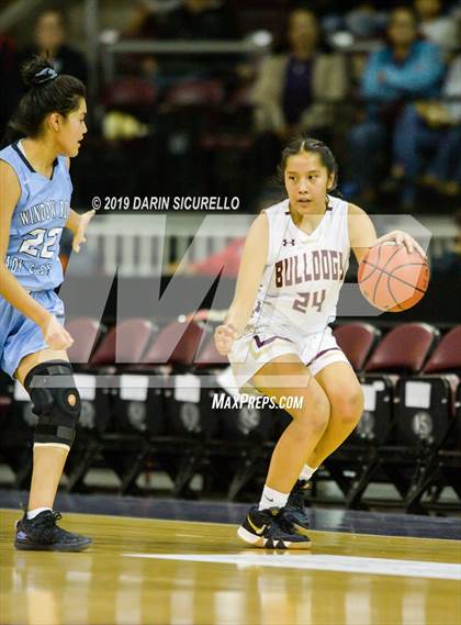 Thumbnail 1 in Window Rock vs. Winslow (AIA 3A Quaterfinal) photogallery.