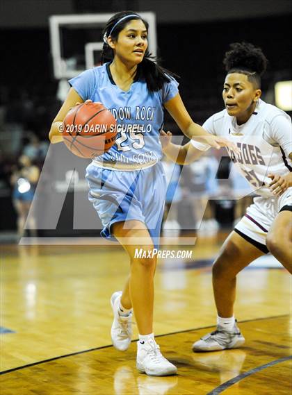 Thumbnail 2 in Window Rock vs. Winslow (AIA 3A Quaterfinal) photogallery.