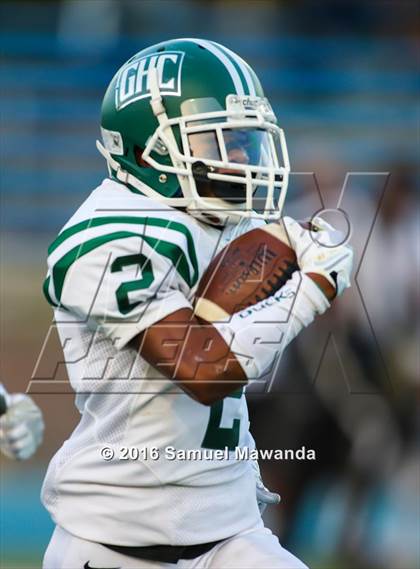 Thumbnail 1 in Granada Hills vs Palisades photogallery.