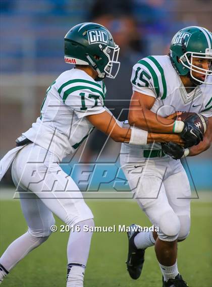 Thumbnail 3 in Granada Hills vs Palisades photogallery.