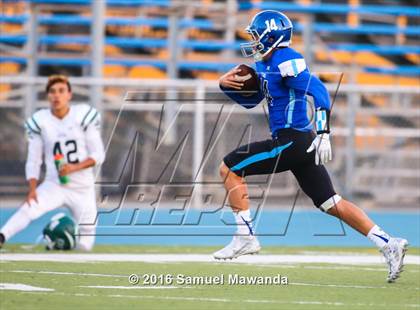 Thumbnail 2 in Granada Hills vs Palisades photogallery.