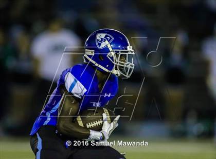 Thumbnail 3 in Granada Hills vs Palisades photogallery.