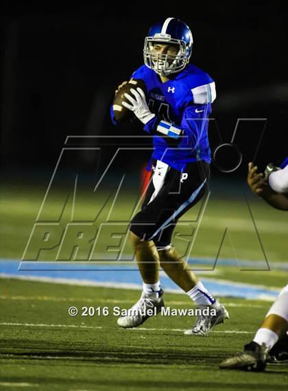 Thumbnail 3 in Granada Hills vs Palisades photogallery.