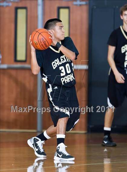 Thumbnail 3 in Sharyland vs Galena Park (McDonald's Texas Invitational) photogallery.