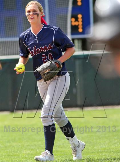 Thumbnail 2 in Logan vs. Freedom (CIF NCS D1 Final) photogallery.